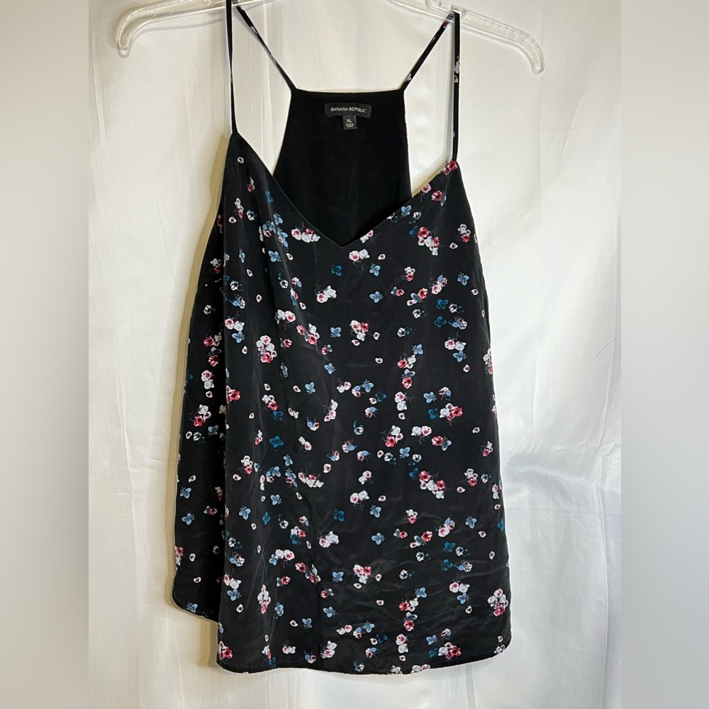 Banana Republic. Silk Blouse. Size XL. Used.